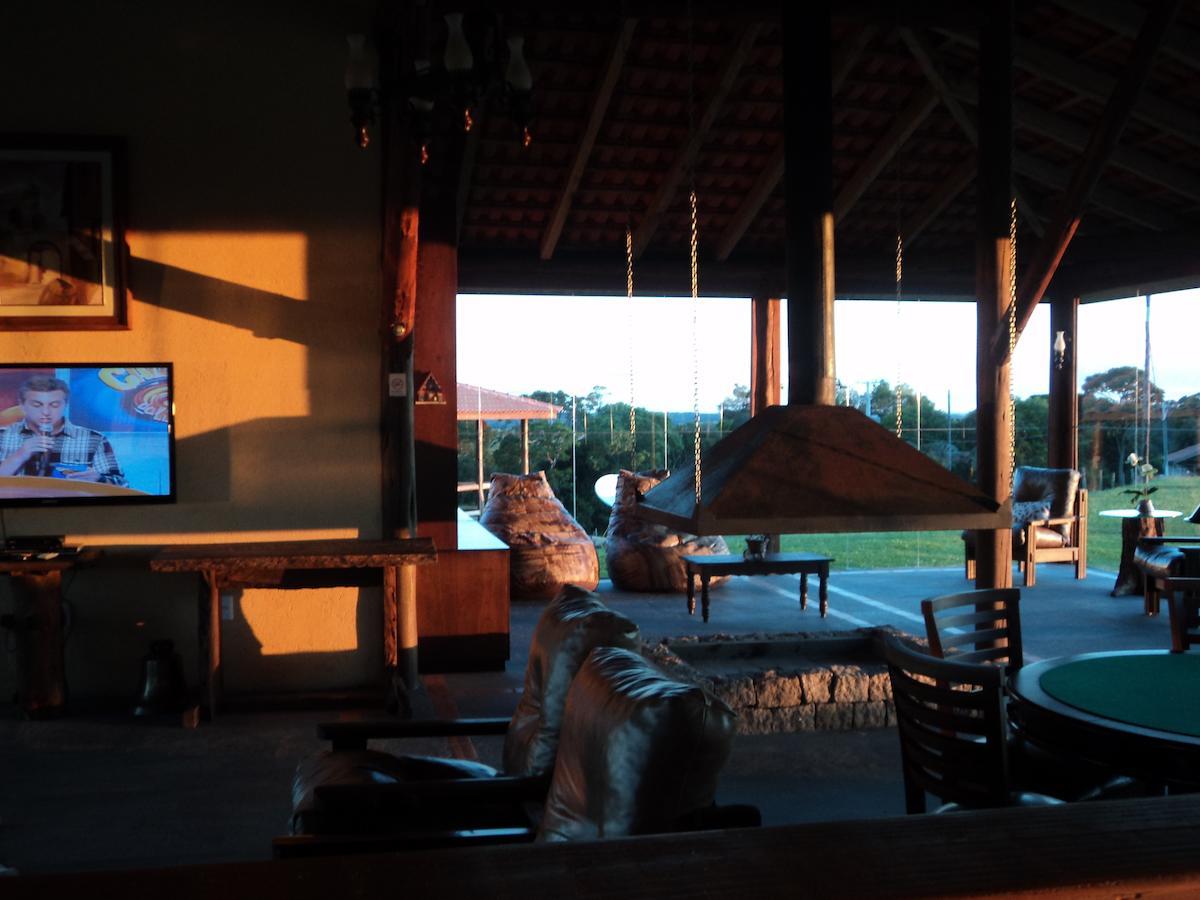 Hotel Fazenda E Pousada Rancho Da Guaiaca Palmeira  Kültér fotó